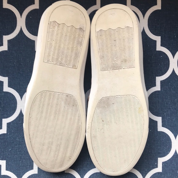 Steve Madden sneakers Size 8. Great condition. - Picture 2 of 6